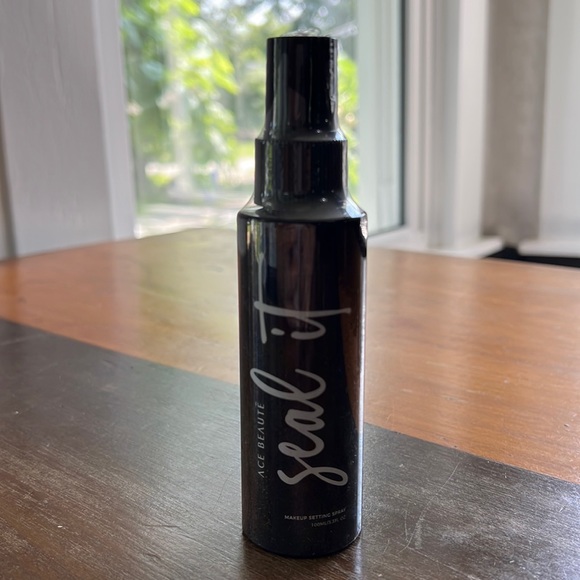 Ace Beaute Other - New Ace Beautē Seal It Setting Spray